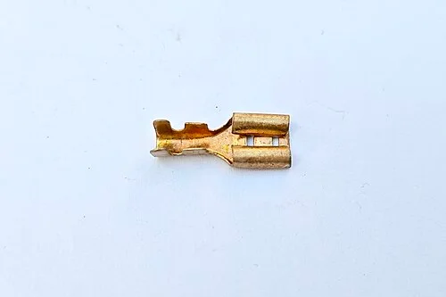 平形差込端子の外観例